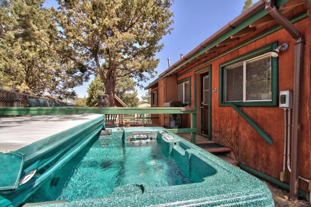 Los Osos Cozy Cabin With Private Spa And Bbq Villa Big Bear Lake Exteriör bild